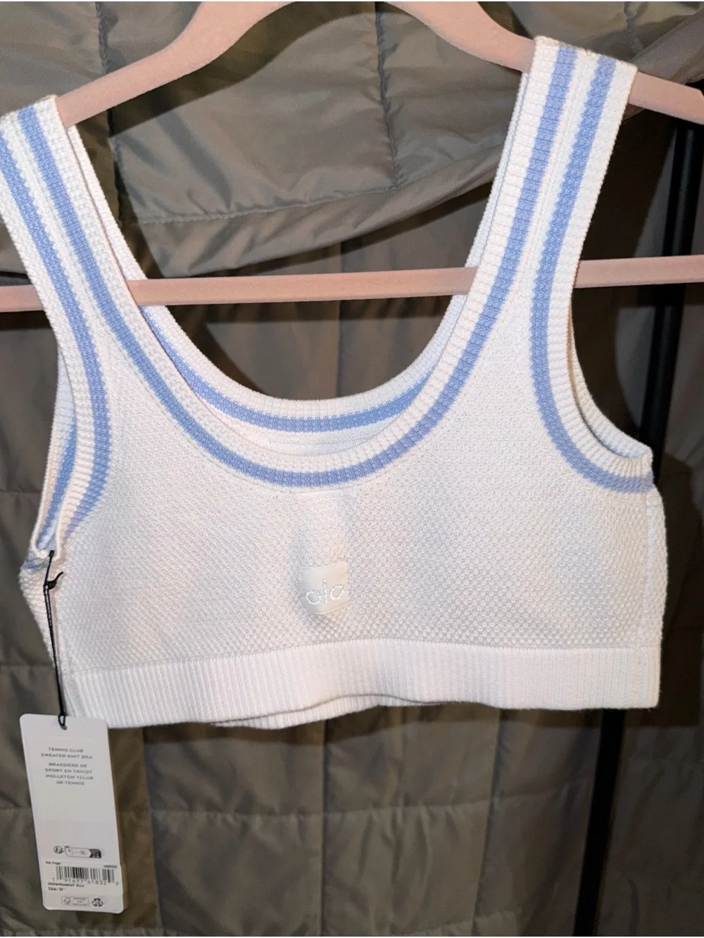 ALO Yoga White Sweater Knit Bra with Seashell Blue Trim - Picture 3 of 6